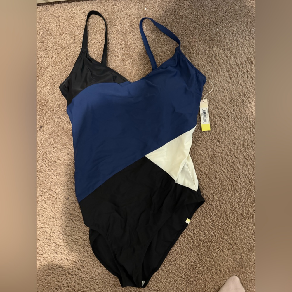 NWT sz 18 LT